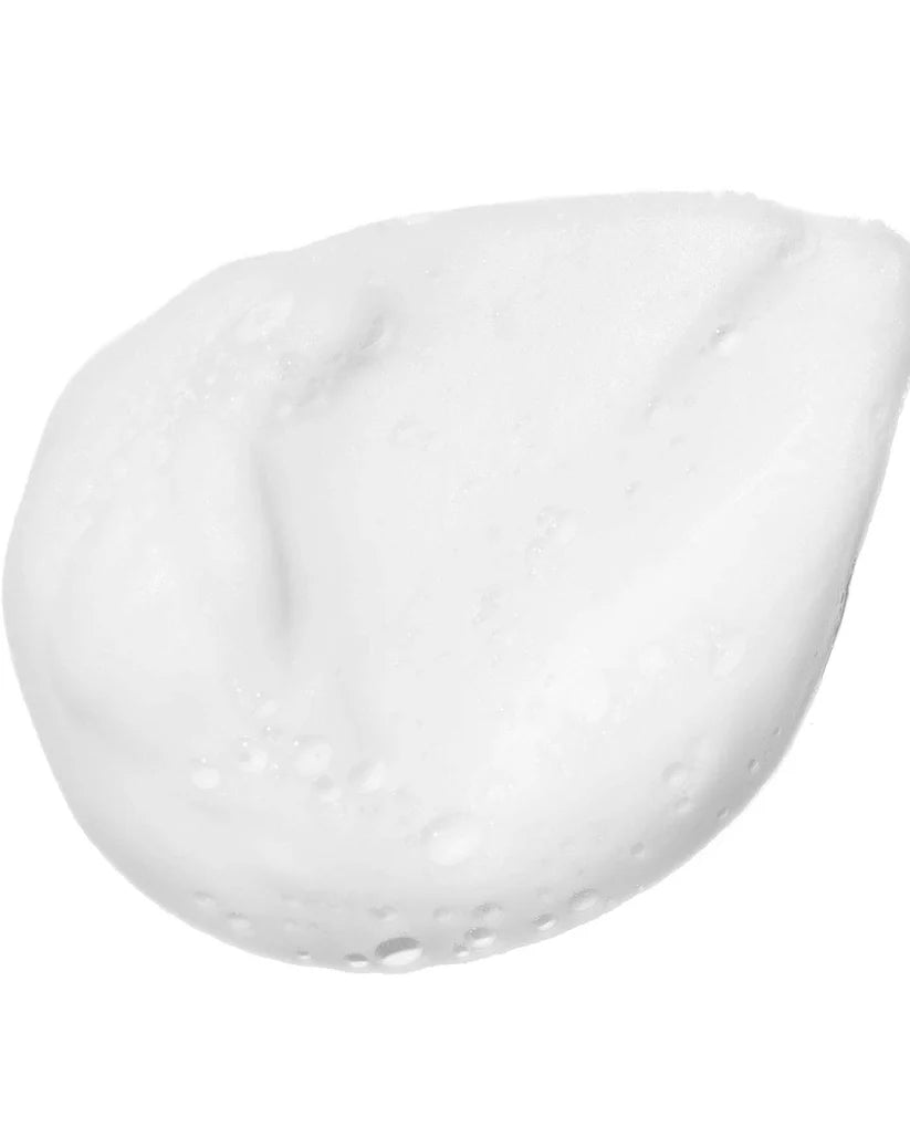 foam of Etude Soon Jung pH 6.5 Whip Cleanser