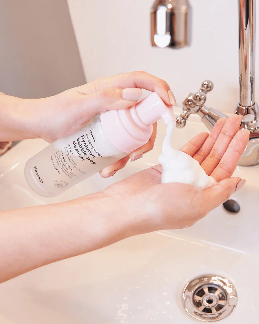 Hanskin Hyaluron Bubble Pop Cleanser